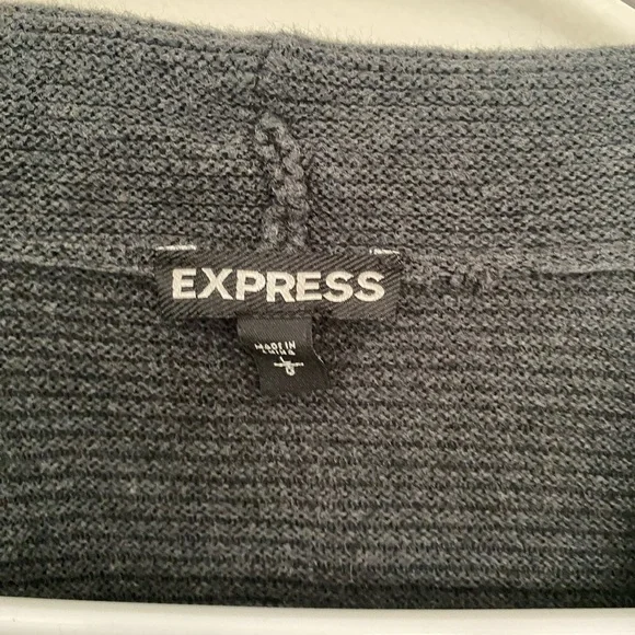 Coach Scarf with Express Cardigan. - Picture 3 of 3